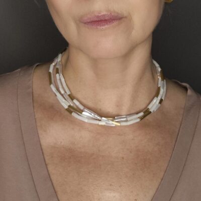 Naszyjnik z masą perłową i perłami