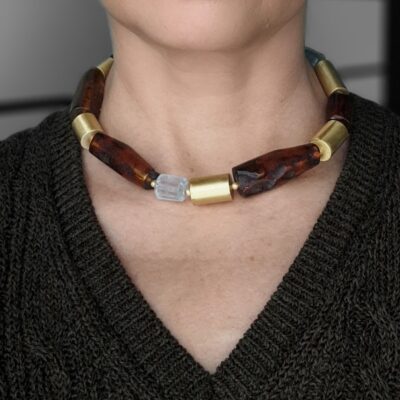 Naszyjnik z bursztynami i akwamarynem