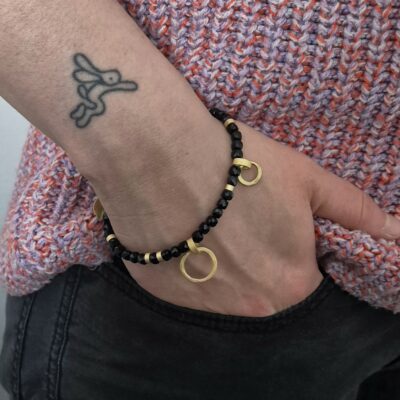 Bransoletka z czarnym turmalinem i zawieszkami