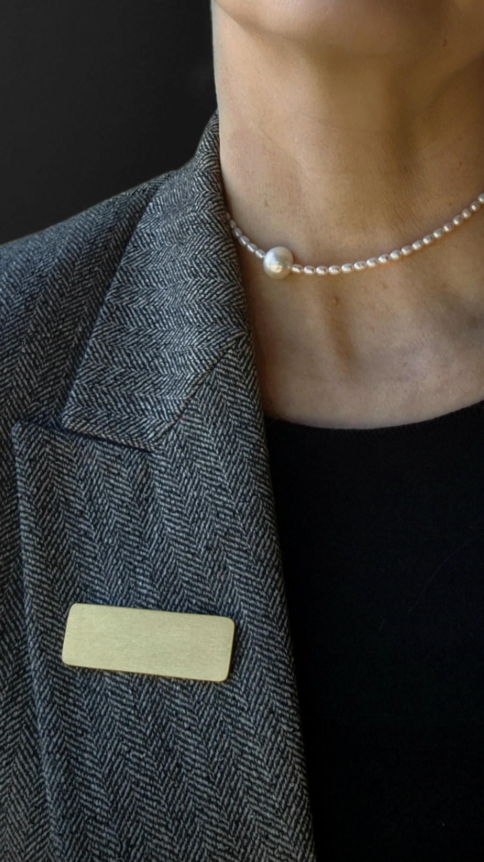 Minimalistyczna prostokątna broszka